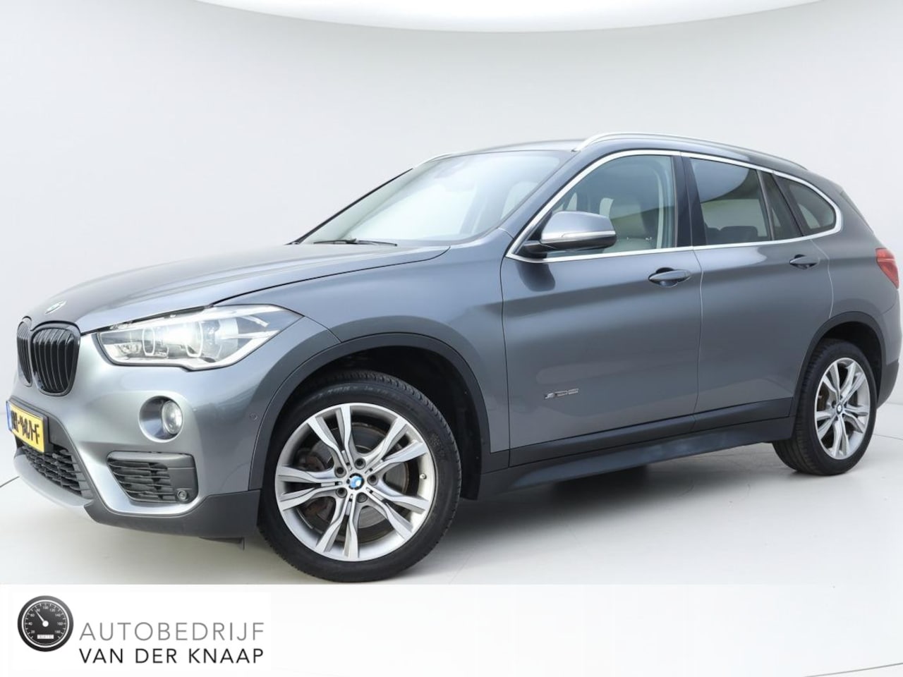 BMW X1 - sDrive20i Centennial High Executive | Clima | Cruise | Navi | Leder | Stoelverwarming | Pa - AutoWereld.nl