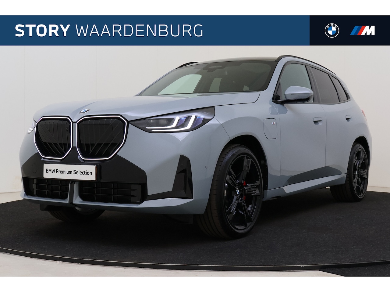 BMW X3 - 30e xDrive M Sport Automaat / Panoramadak / Trekhaak / Sportstoelen / Stoelventilatie / Co - AutoWereld.nl