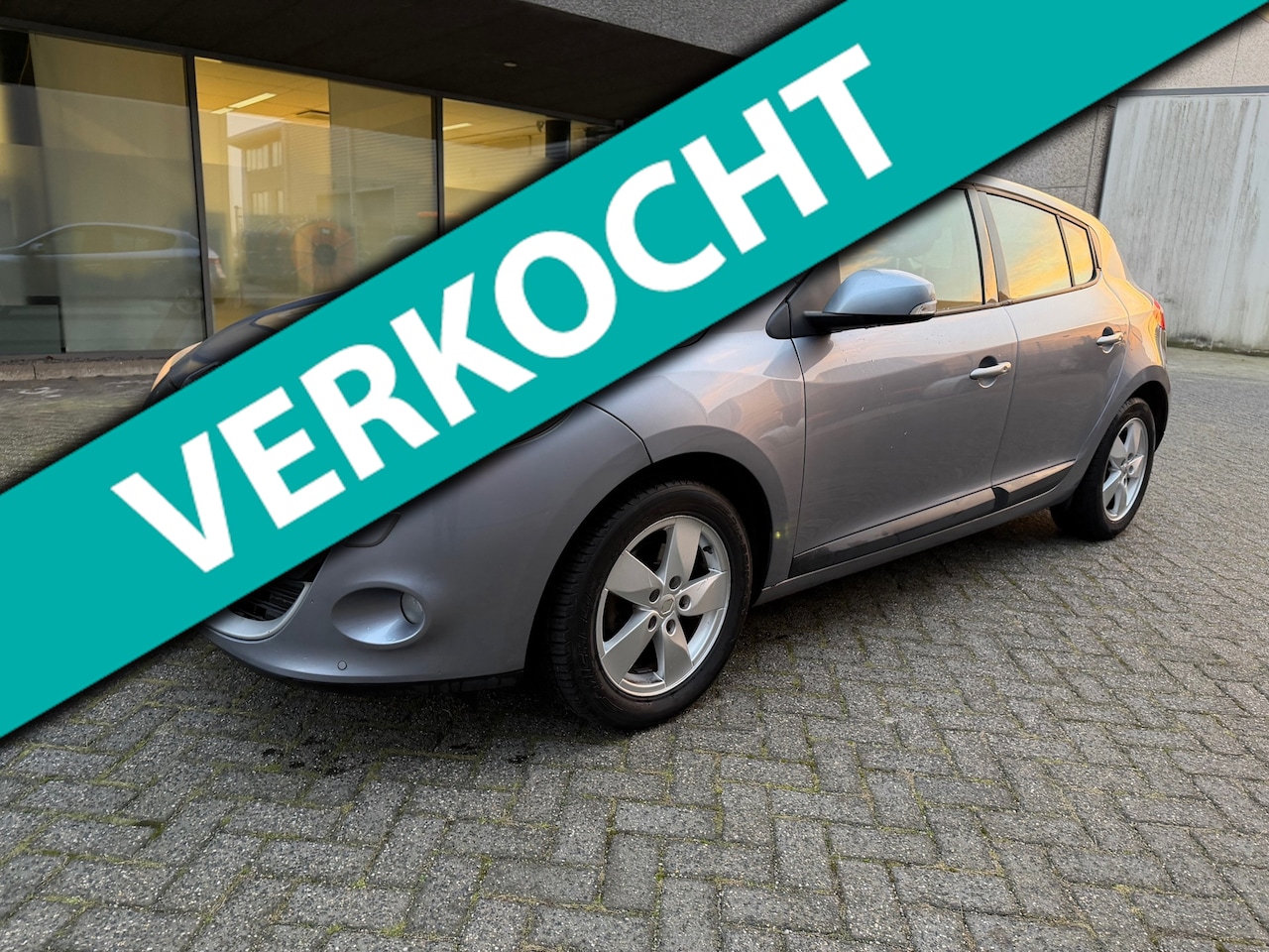 Renault Mégane - 1.6 Dynamique climat bj 11-2008 apk 9-2026 - AutoWereld.nl