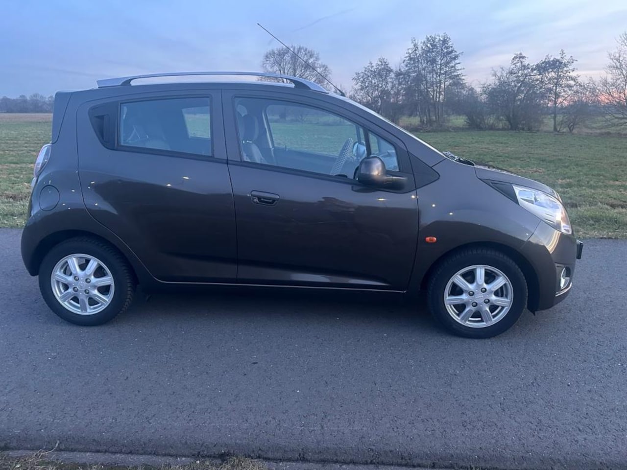 Chevrolet Spark - 1.0 16V LS Bi-Fuel 1.0 16V LS Bi-Fuel - AutoWereld.nl