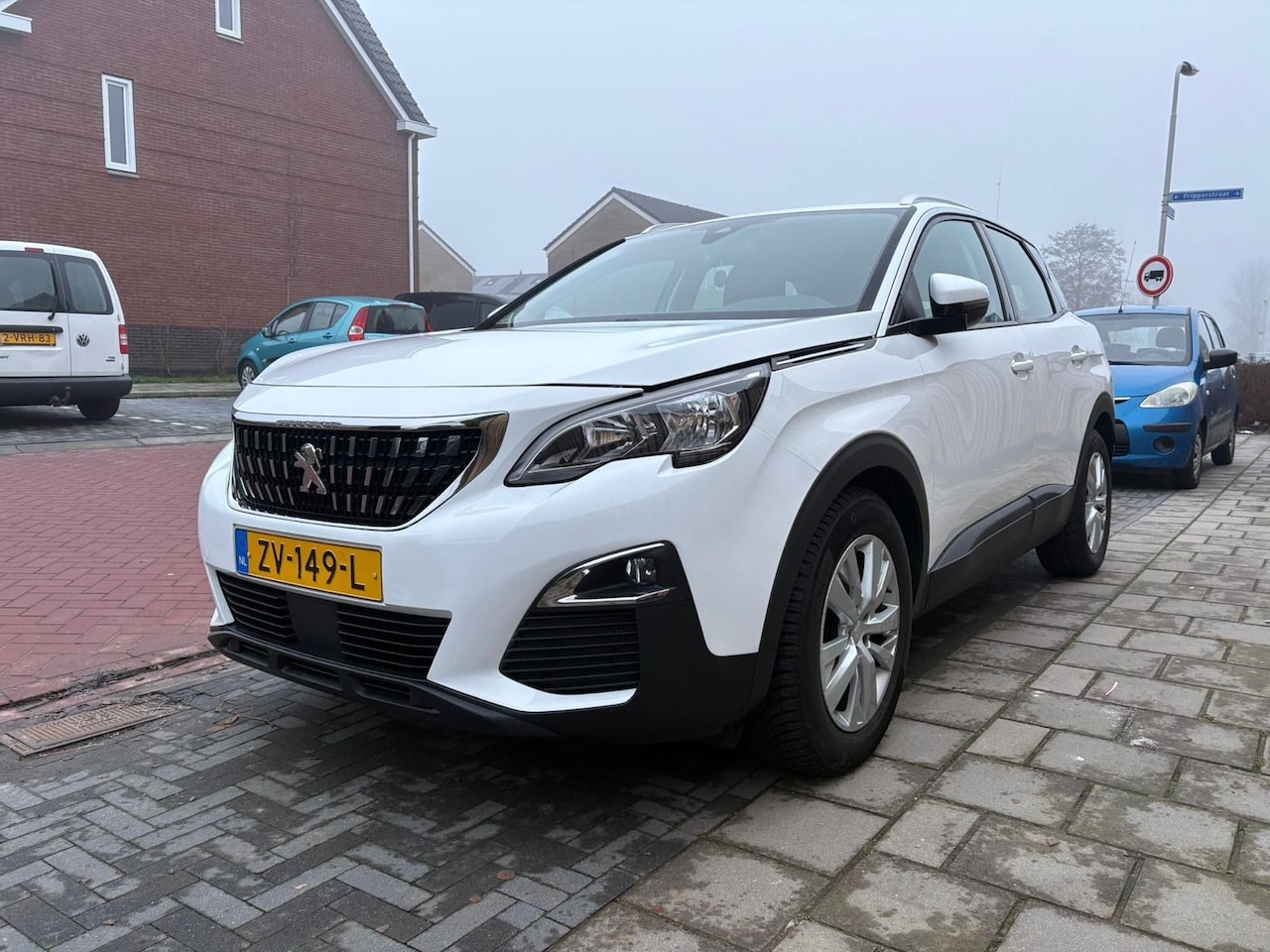 Peugeot 3008 - 1.2 PureTech Active - AutoWereld.nl
