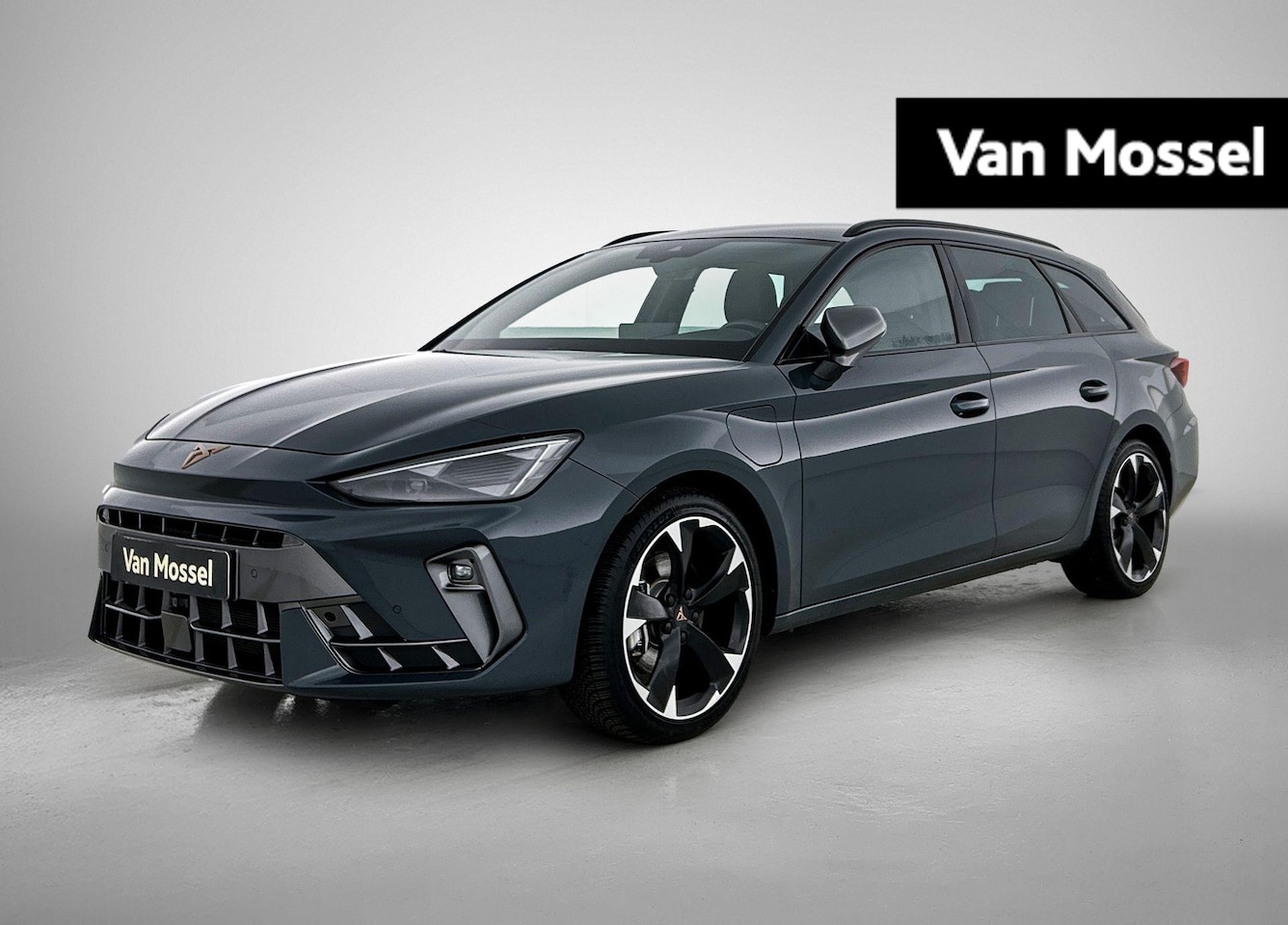 CUPRA Leon Sportstourer - 1.5 TSI eHybrid 204 PK - AutoWereld.nl