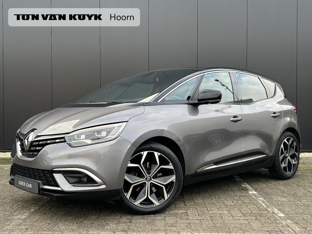 Renault Scénic - 1.3 TCe Intens / 20 inch / Pan. Dak / Allseason / Trekhaak / - AutoWereld.nl