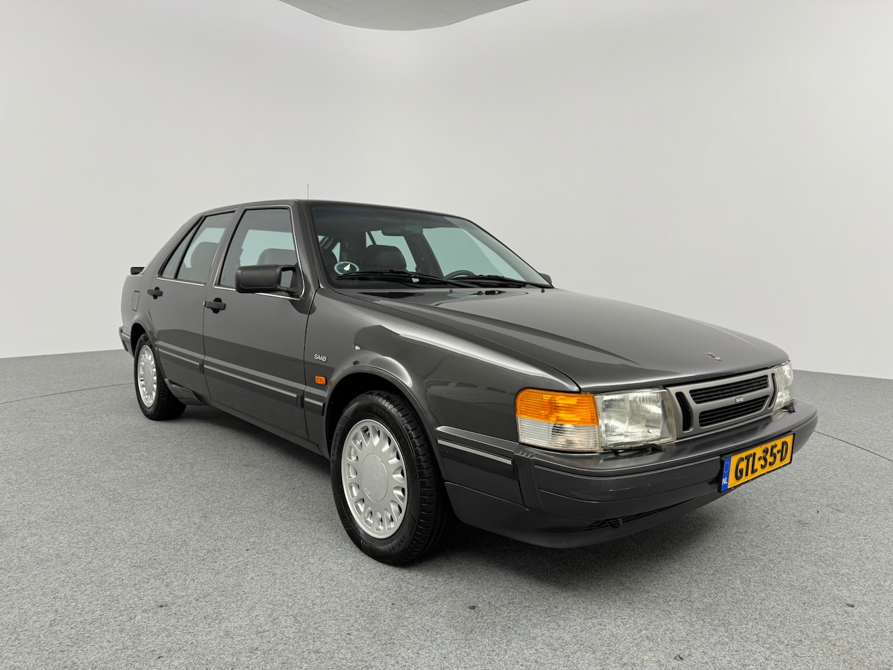 Saab 9000 - 2.0i 16 - AutoWereld.nl