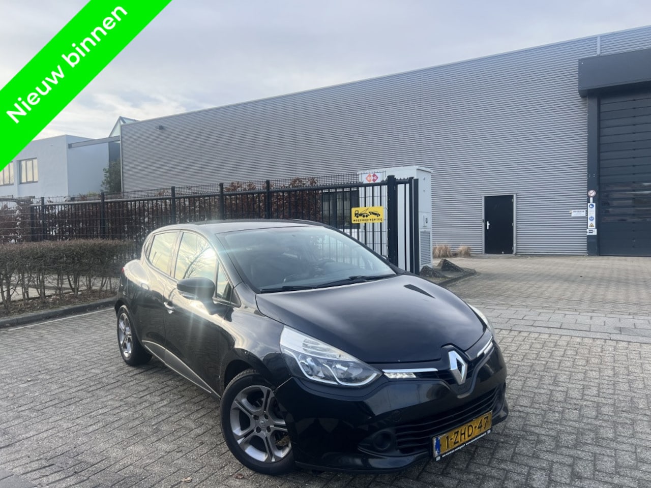 Renault Clio - 1.5 dCi Navigatie|Airco| - AutoWereld.nl