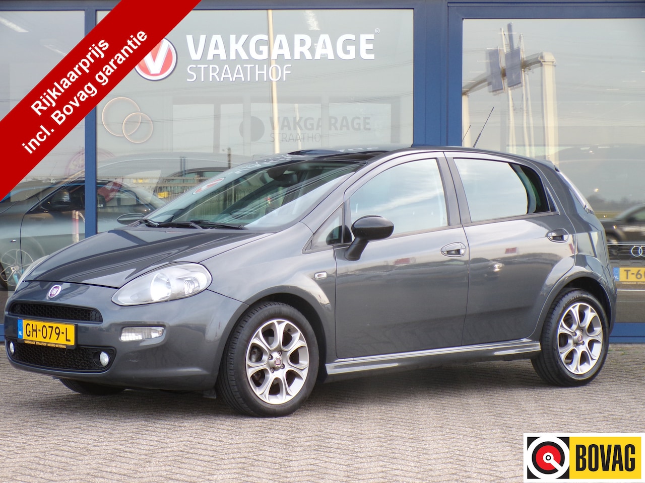 Fiat Punto Evo - 0.9 TwinAir Lounge 0.9 TwinAir Lounge, Climate control / Schuifdak / Cruise control / 16' LMV - AutoWereld.nl