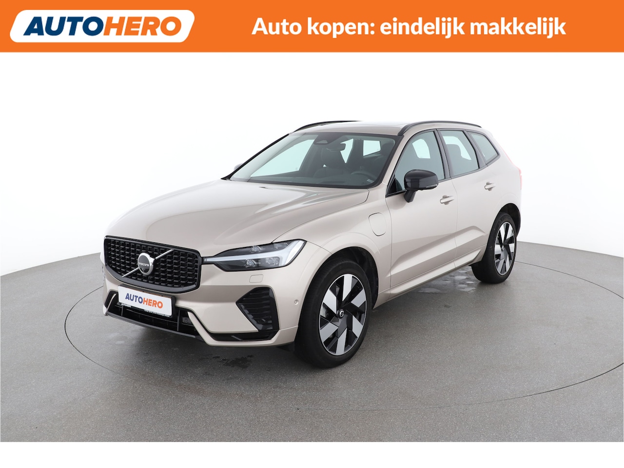 Volvo XC60 - 2.0 T6 Plug-in hybrid AWD Ultimate Dark | VT56422 | - AutoWereld.nl