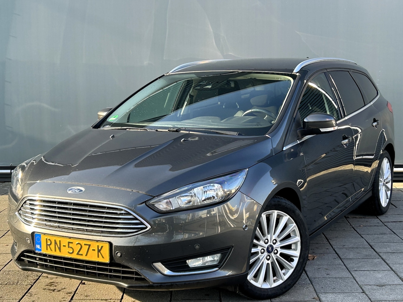 Ford Focus Wagon - BWJ 2018 | 1.5T 150PK Titanium | CLIMA | CAMERA | NAVI | PDC | LED | 17'' LMV | CARPLAY | - AutoWereld.nl