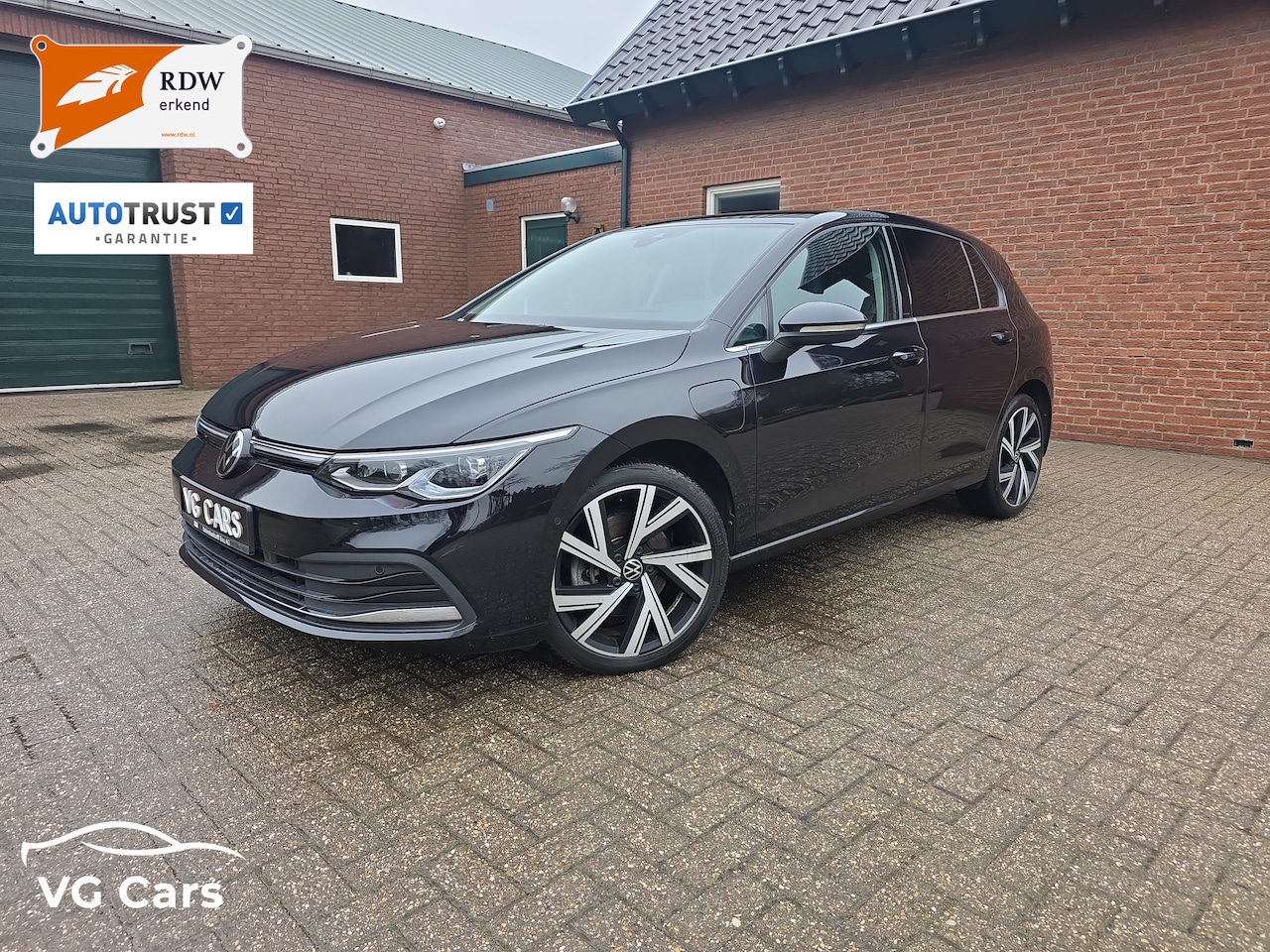 Volkswagen Golf - 1.4 eHybrid Style Volkswagen Golf | VOL! | HUD | IQ | ACC | Keyless | 18" LMV - AutoWereld.nl