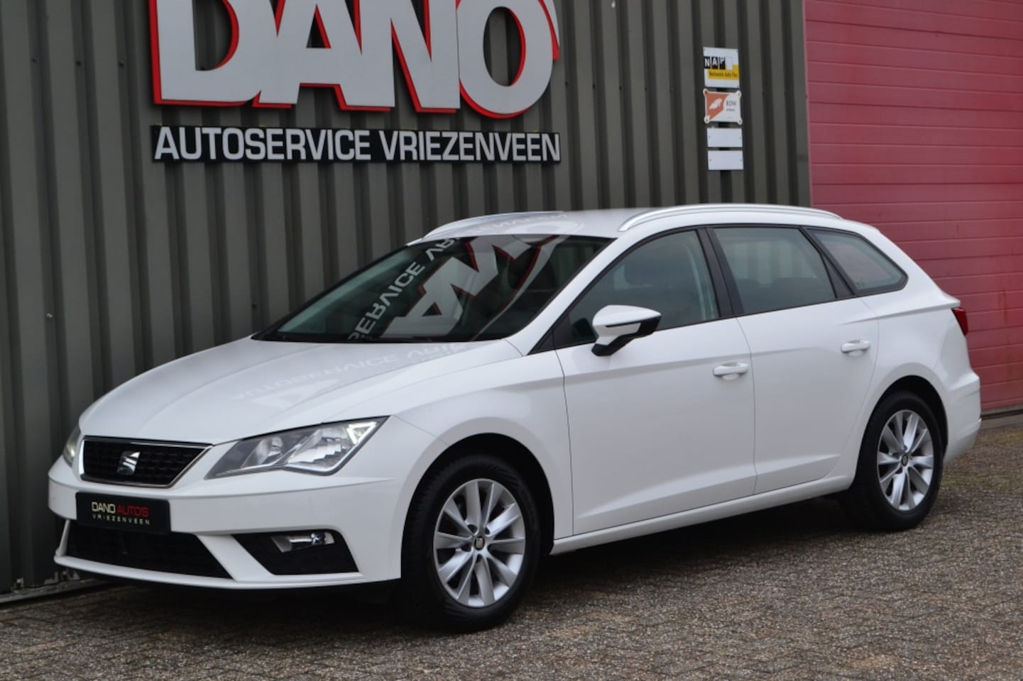 SEAT Leon ST - 1.2 TSI Reference Navi/Airco/Cruise/16'' inch - AutoWereld.nl