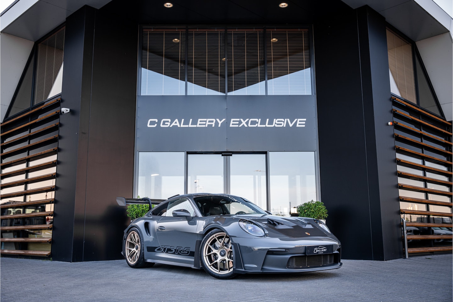 Porsche 911 - 992 4.0 GT3 RS Weissach - Keramisch | Lift | Bose | Individual - AutoWereld.nl