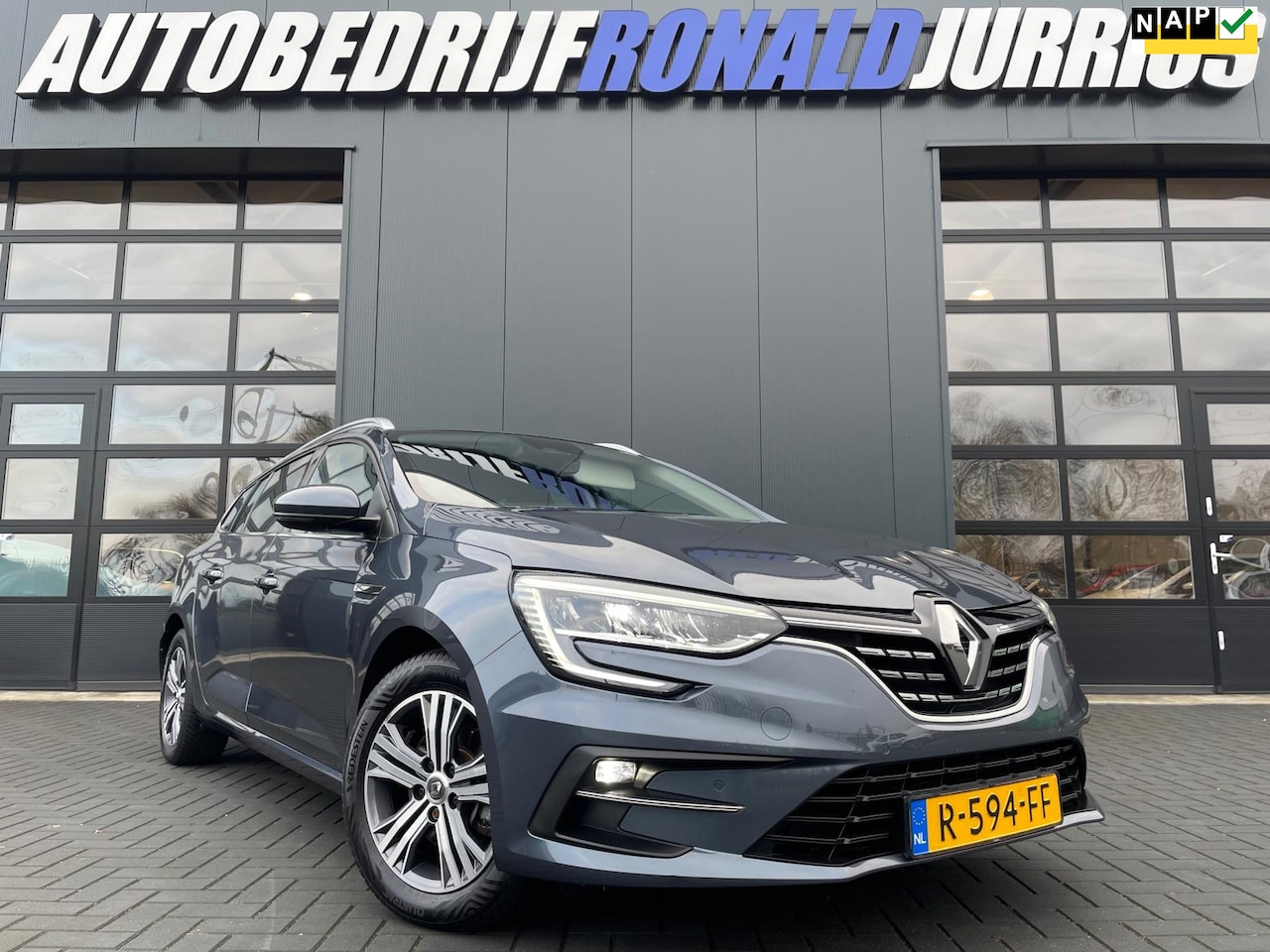 Renault Mégane E-Tech - Estate 1.6 Plug-In Hybrid 160 Intens NL.Auto/Trekhaak/Automaat/Full Led/Carplay/All season - AutoWereld.nl