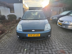 Ford Fiesta - 1.4-16V First Edition