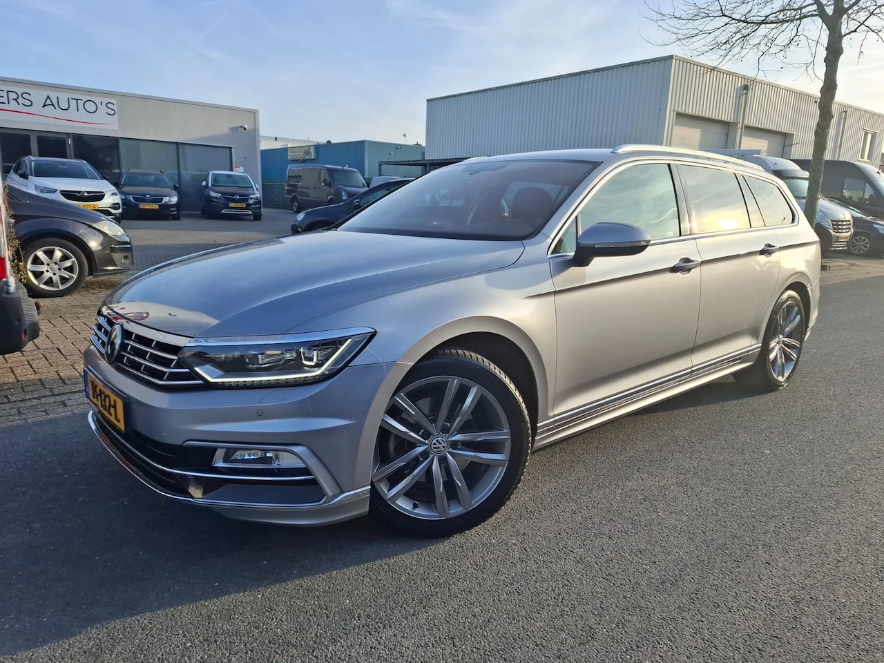 Volkswagen Passat Variant - 1.4 TSI Highline Business R AUTOMAAT/LEDER/VIRTUAL COCKPIT! - AutoWereld.nl