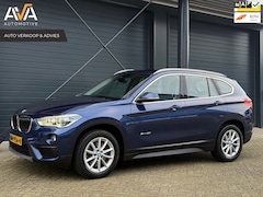 BMW X1 - SDrive20i Centennial High Executive, HUD, Leder, Stoelverw., Dealer onderhouden