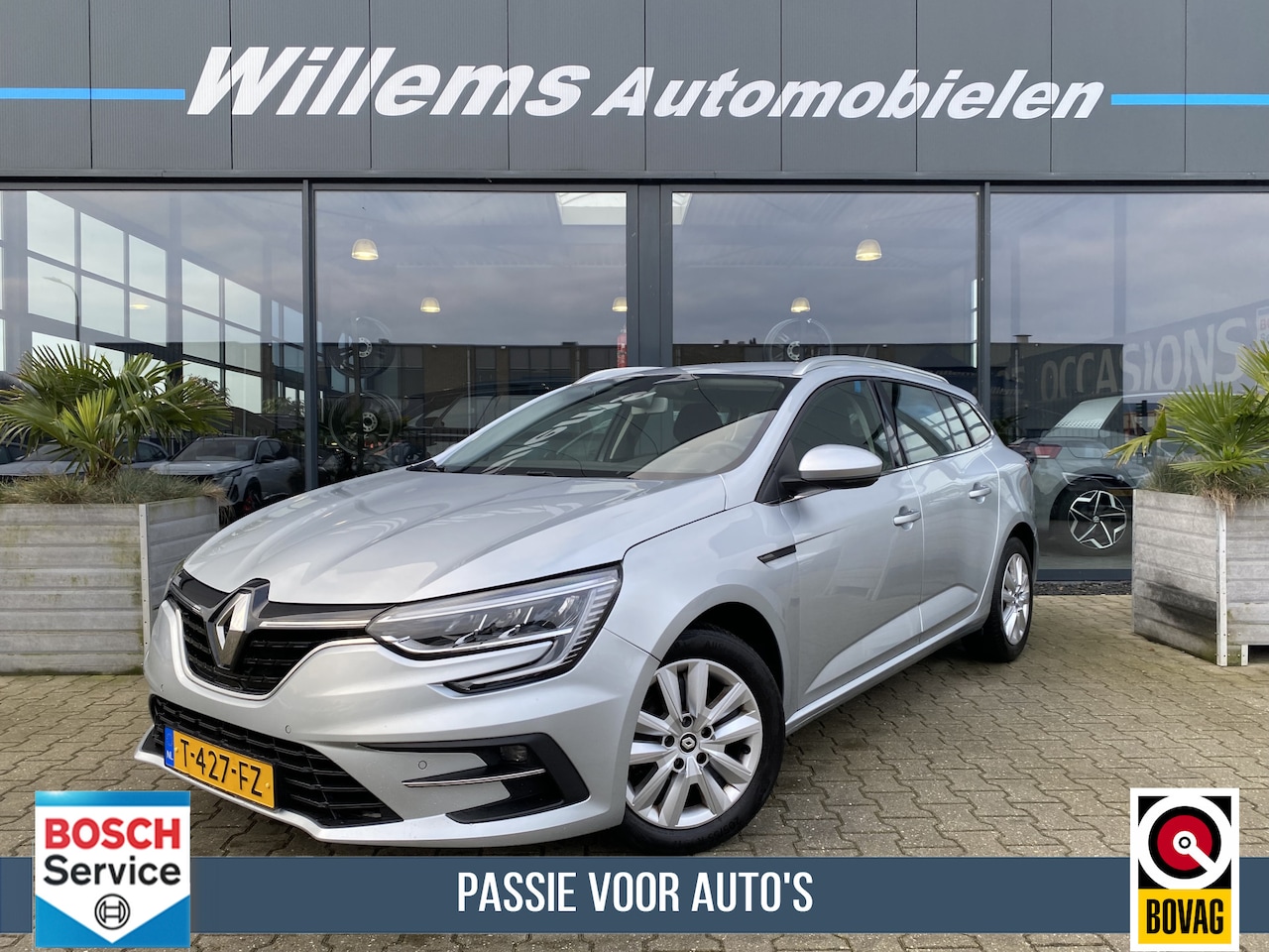 Renault Mégane Estate - 1.3 TCe 140 Equilibre Cruise Control,  App-Connect & Climate Control - AutoWereld.nl