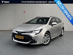 Toyota Corolla Touring Sports - Hybrid 140 Active met 4 nieuwe all season