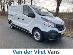 Renault Trafic - 1.6 dCi 126pk E6 Comfort 3-zits BPM Vrij Lease €296 p/m, Airco, Trekhaak, PDC, 2x Schuifde