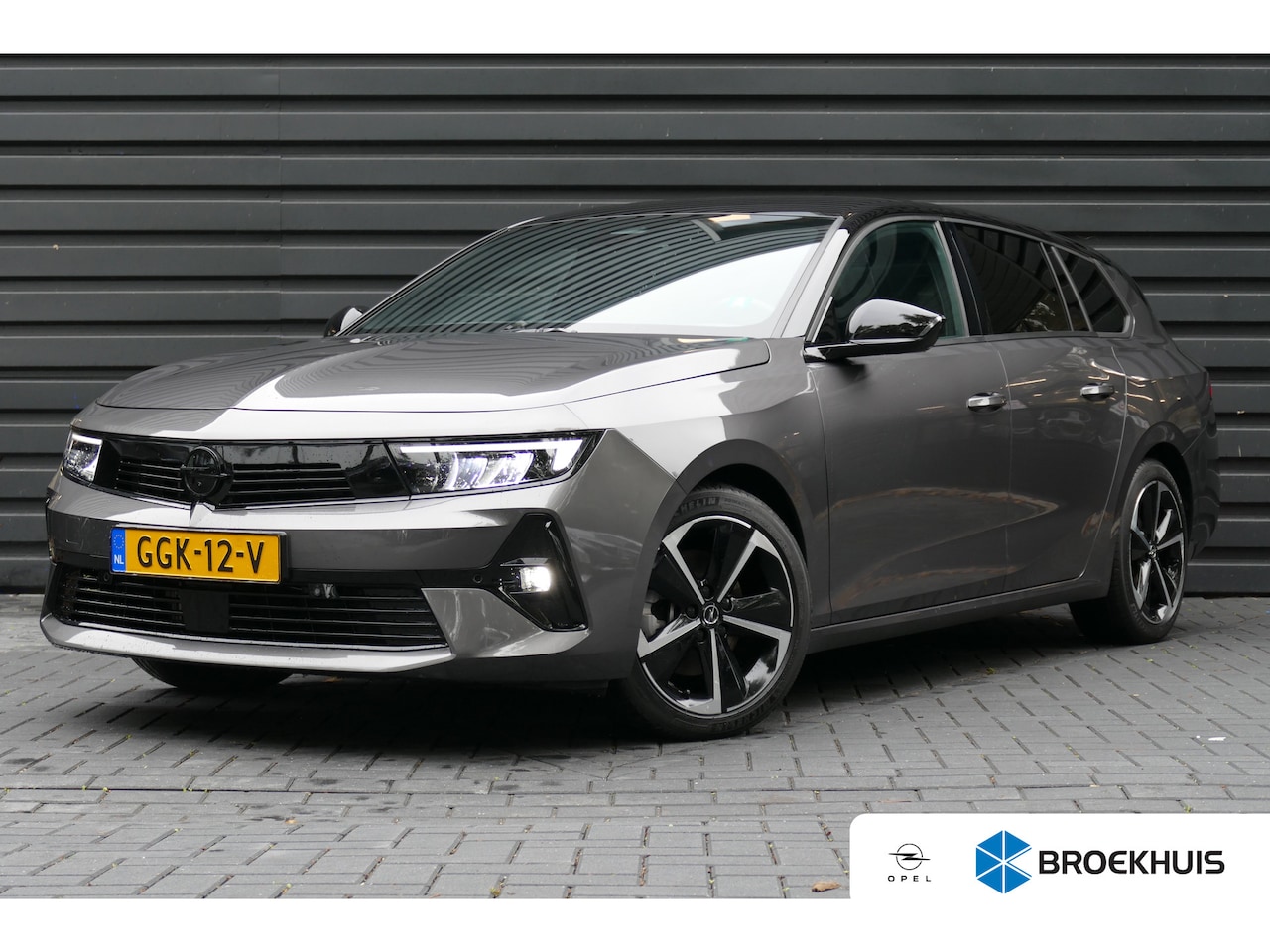 Opel Astra Sports Tourer - 1.2 TURBO HYBRID 136PK GS AUTOMAAT / NAVI / CLIMA / PDC / 17"LMV / CAMERA V+A / HUD / KEYL - AutoWereld.nl