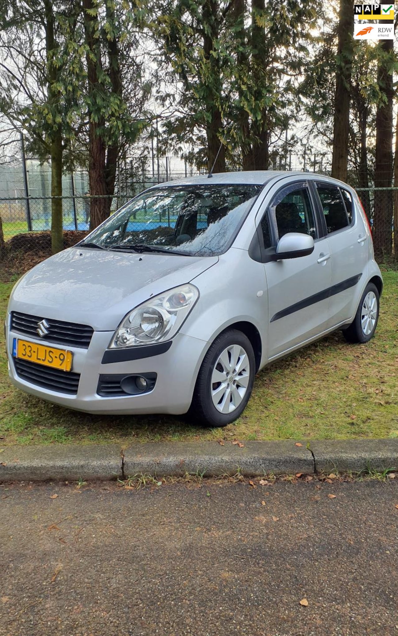 Suzuki Splash - 1.2 Exclusive Airco , parkeersensoren , nieuwe apk - AutoWereld.nl