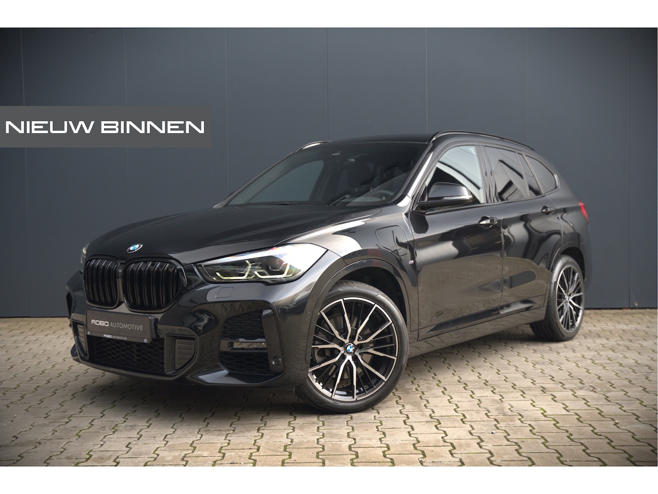 BMW X1 - xDrive25e Business Ed. Plus M Sport | Adaptive Cruise Control | Vol Leder | Keyless | Came - AutoWereld.nl