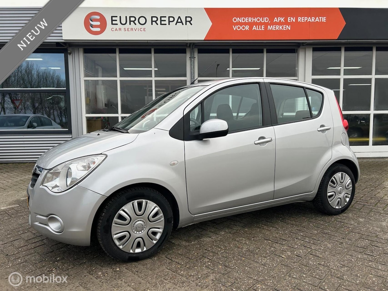 Opel Agila - 1.2 Automaat - AutoWereld.nl