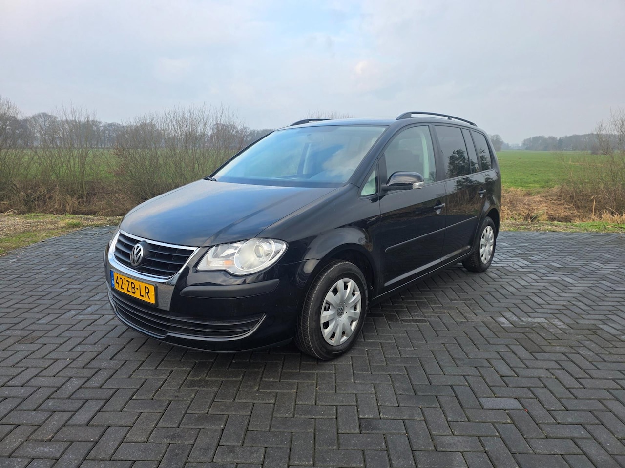 Volkswagen Touran - 1.4 TSI Optive AIRCO nieuwe APK! - AutoWereld.nl