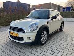 MINI Mini - 1.6 One 6-bak superkilometerstand