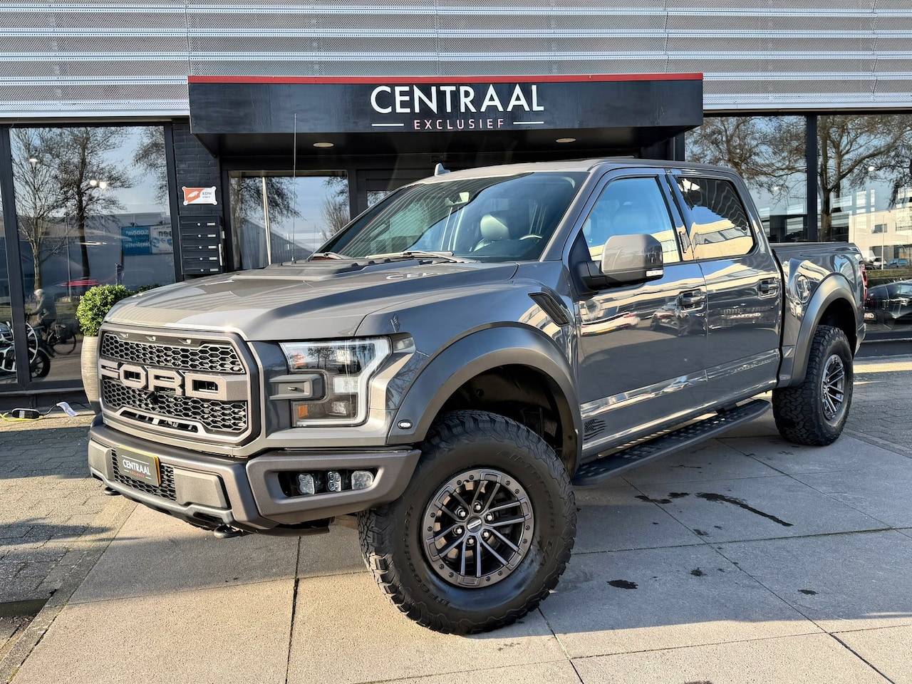 Ford F150 - 3.5 V6 SuperCrew 450PK Pano|B&O|Memory|Carplay|Stoelkoeling/Verwarming - AutoWereld.nl