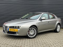 Alfa Romeo 159 - 2.2 JTS Selespeed Progression | Automaat | Parkeer Sensoren | Cruise | Airco
