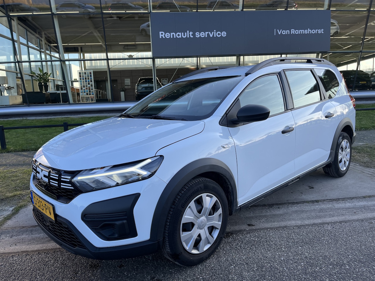 Dacia Jogger - 1.0 TCe 100 ECO-G Essential / Dealer onderhouden / LPG-G3 / Airco / Cruise / Elek Ramen / - AutoWereld.nl