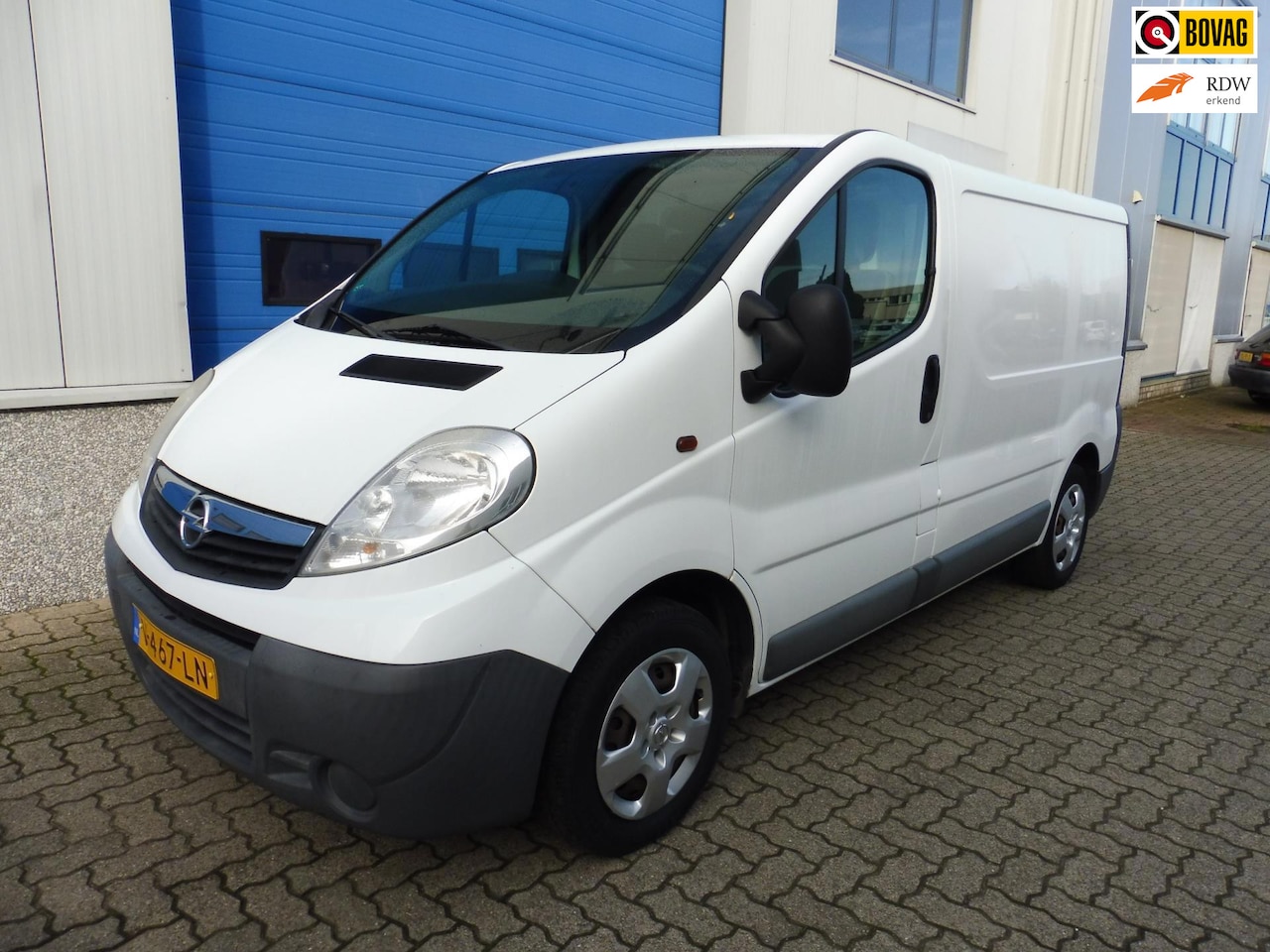 Opel Vivaro - 2.0 CDTI L1H1 Selection 2.0 CDTI L1H1 Selection - AutoWereld.nl