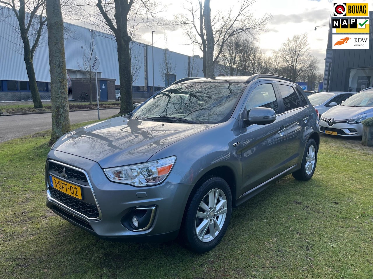Mitsubishi ASX - 1.6 Cleartec Intense * airco * trekhaak * camera * 1e eigenaar * panoramadak * nette auto - AutoWereld.nl