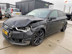 Audi A3 Sportback - 2015 * 2.0 TDI Ambition Pro Line S * BLIK SCHADE * EURO 6