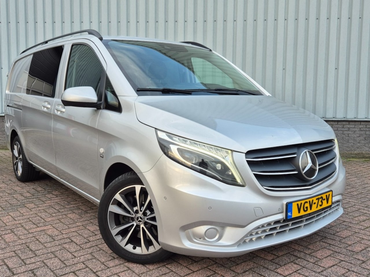Mercedes-Benz Vito - 119 CDI Lang DC Comfort Automaat NL Auto - AutoWereld.nl