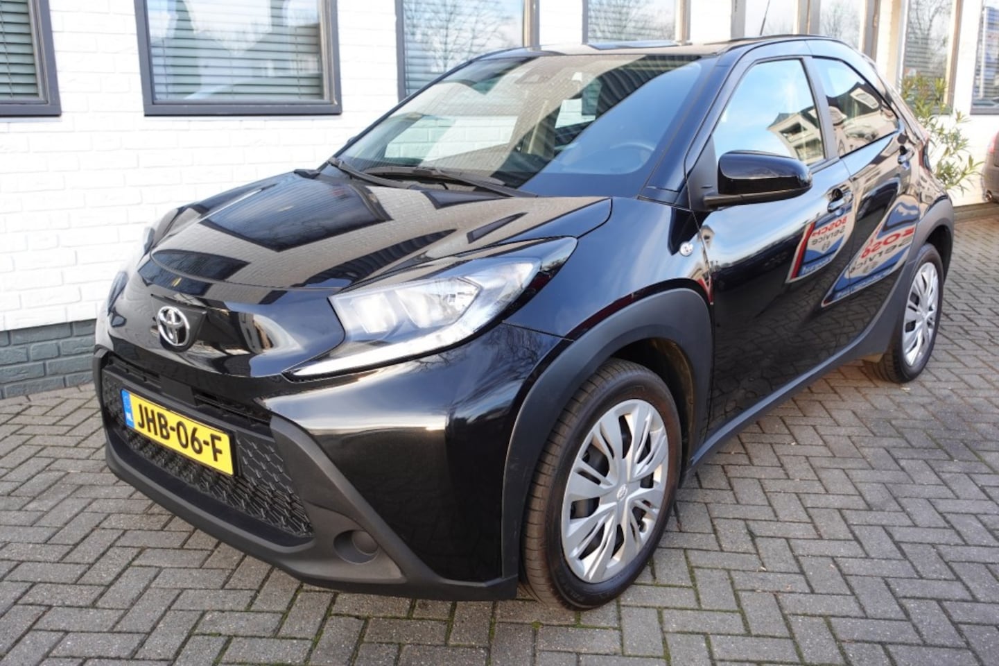 Toyota Aygo X - 1.0 VVT-I S-CVT PLAY Camera Carplay - AutoWereld.nl