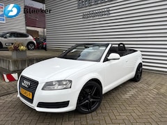 Audi A3 - 1.6 Ambition Distr Riem VV Carplay Stoelverwarming Airco DAB PDC