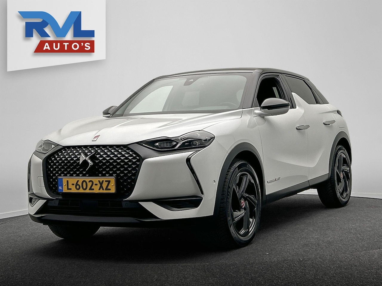 DS 3 Crossback - 1.2 PureTech Performance Line | Trekhaak | Rondomzicht/Camera | Origineel NL - AutoWereld.nl