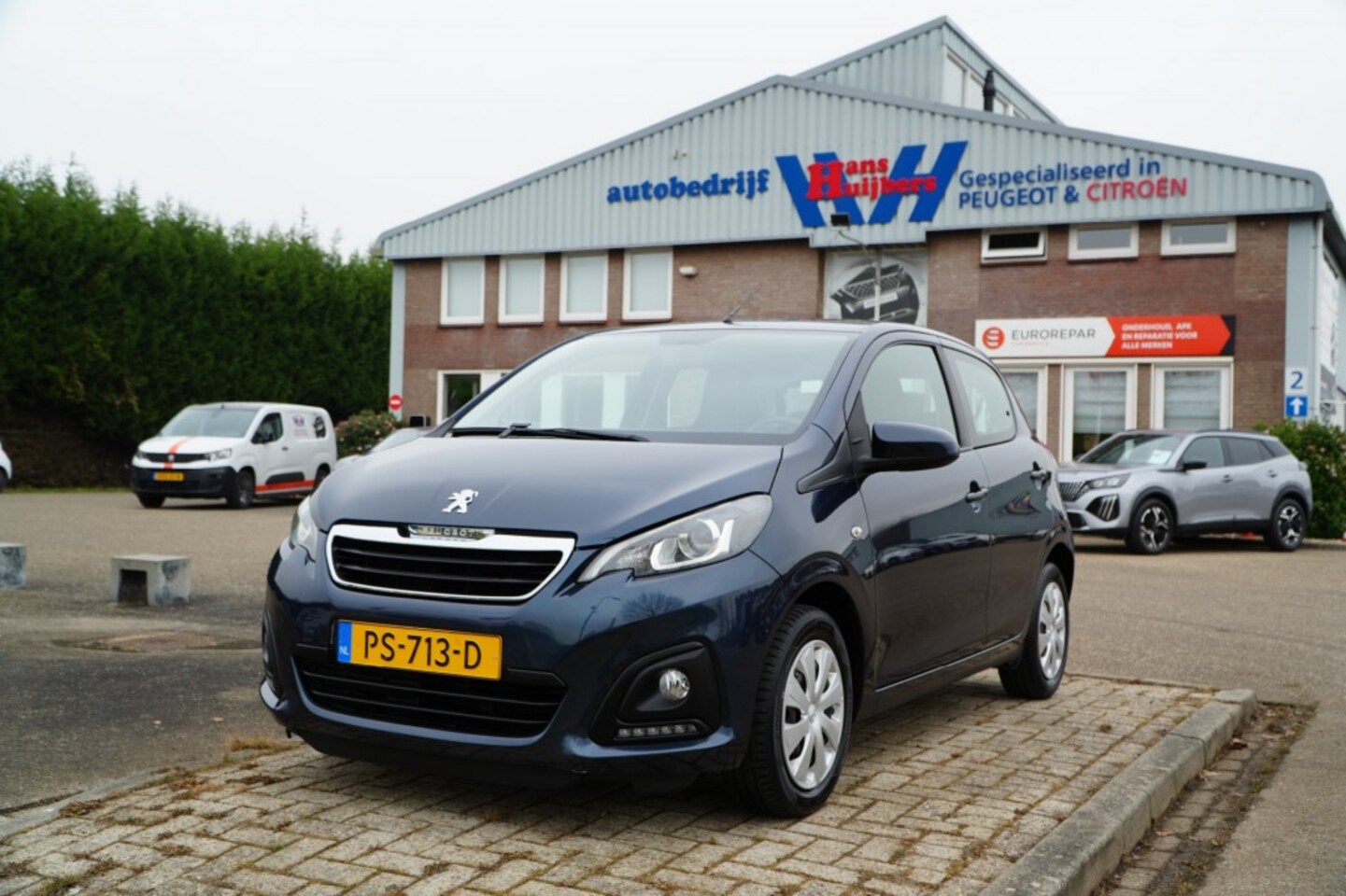 Peugeot 108 - ACTIVE  1.0-68PK 5-DEURS - AIRCO -incl. 6 maanden garantie en rijklaar - AutoWereld.nl