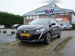 Peugeot 208 - GT 1.2-100pk 5-DEURS -incl .rijklaar kosten en 12 maanden garantie