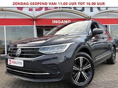 Volkswagen Tiguan - 1.5 TSI ACT NAVIGATIE AIRCO CRUISE STOELVERWARMING HEADS UP DISPLAY