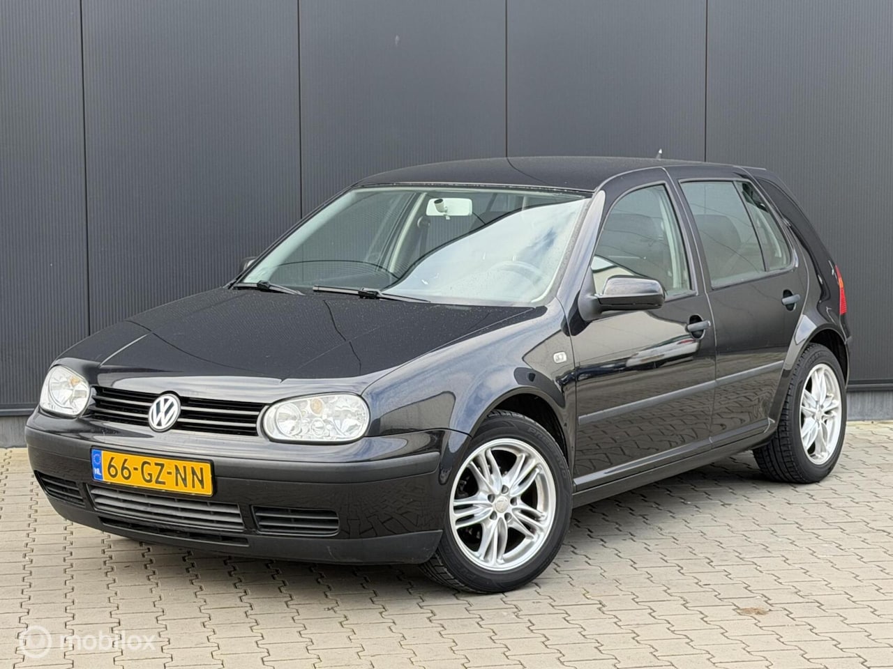Volkswagen Golf - 1.4-16V | TREKHAAK | 5 DEURS | - AutoWereld.nl