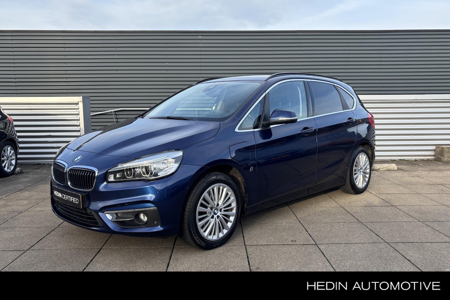 BMW 2-serie Active Tourer - 225xe iPerformance Executive | Stoelverwarming | Camera - AutoWereld.nl