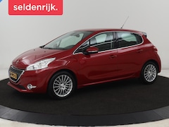 Peugeot 208 - 1.6 e-HDI Allure | Navigatie | Climate control | Cruise control | Parkeerhulp | Bluetooth