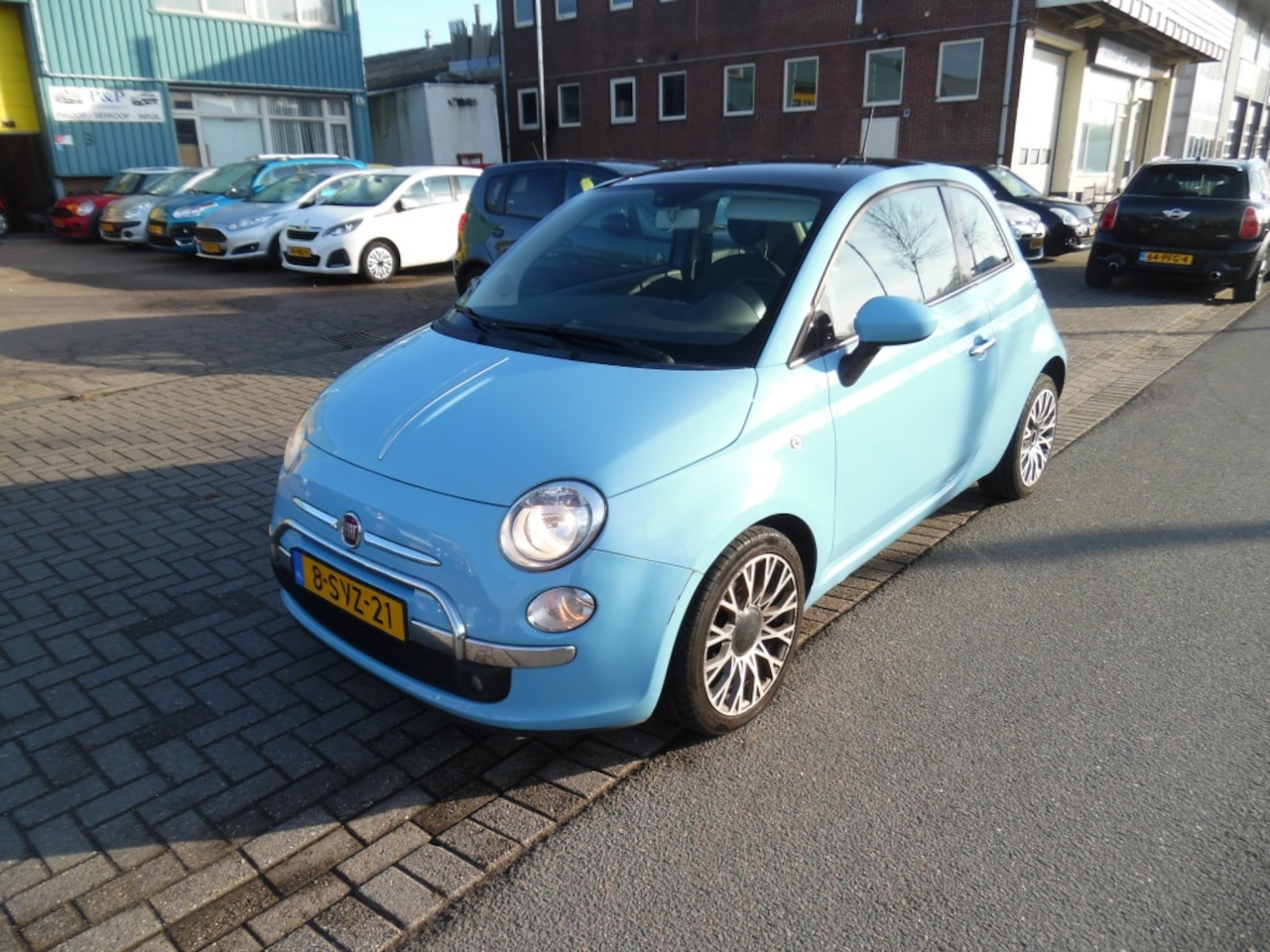 Fiat 500 - apk 1.27 z dak 0.9 TwinAir Lounge airco turbo - AutoWereld.nl