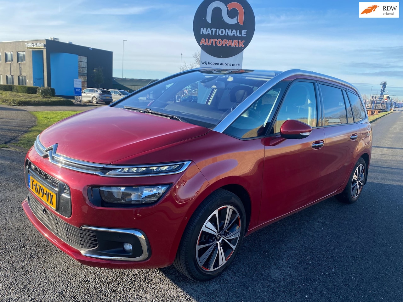 Citroën Grand C4 Picasso - 1.2 PureTech Shine *AUTOMAAT* * 65.000 km * EXPORT & HANDEL !! - AutoWereld.nl
