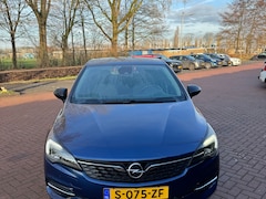 Opel Astra - 1.2 Design & Tech