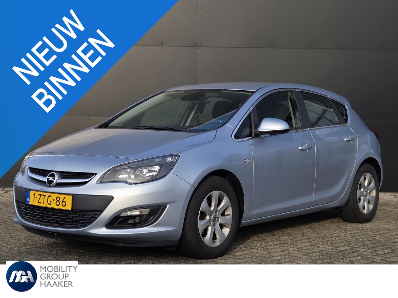 Opel Astra - 1.4 Turbo Edition | Navigatie | Climate Control | Dealeronderhouden - AutoWereld.nl
