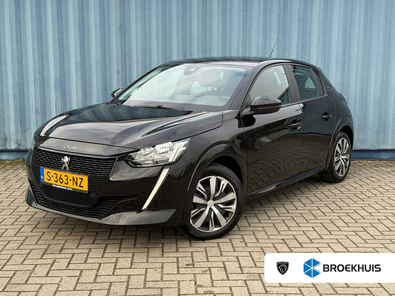 Peugeot e-208 - EV Active 50 kWh Cruise control | Airco | Keyless start | Apple Carplay/ Android auto - AutoWereld.nl