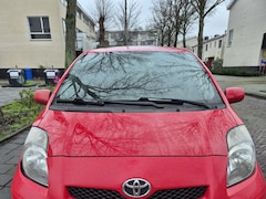 Toyota Yaris - 1.3 VVTi Dynamic